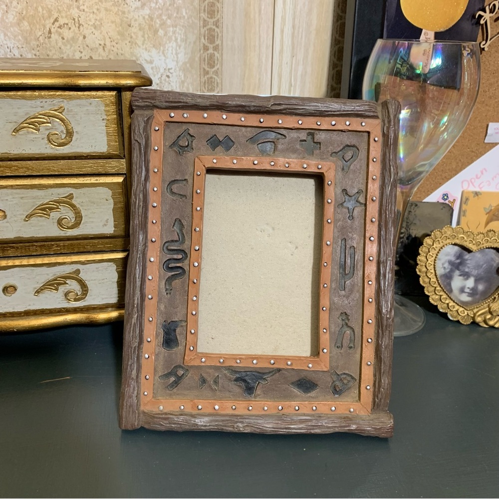 Rustic Western Theme Picture Frame with Cattle Brands Design - Picture 2 of 7